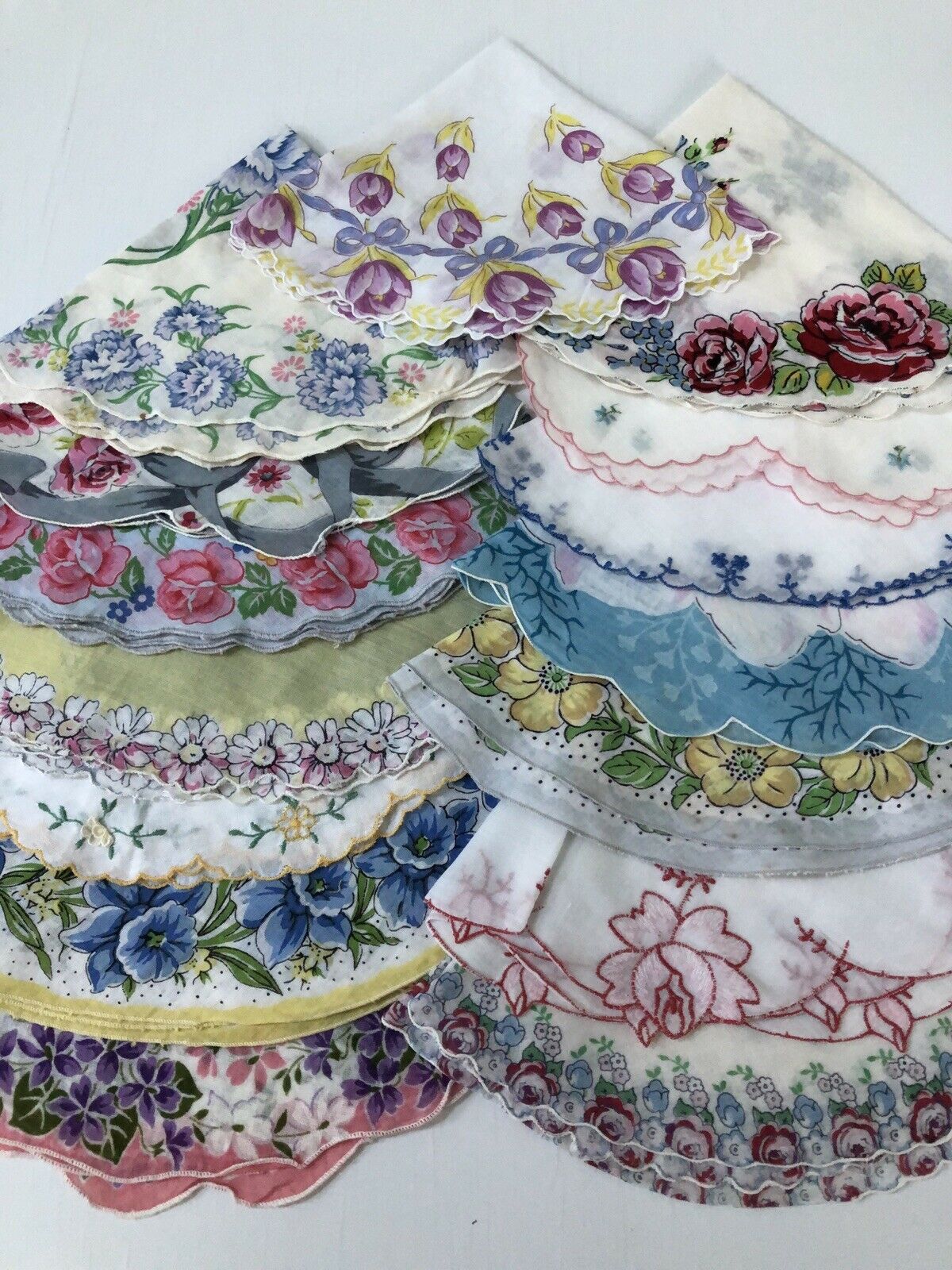 Vintage Hankies Handkerchief - Lot Of 15  All Round - Good Condition